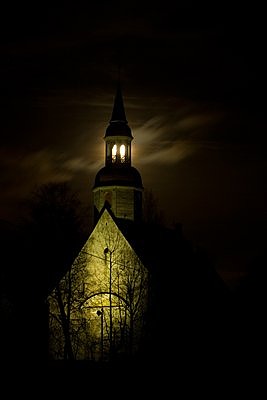 Jumal kaitse Sangastet